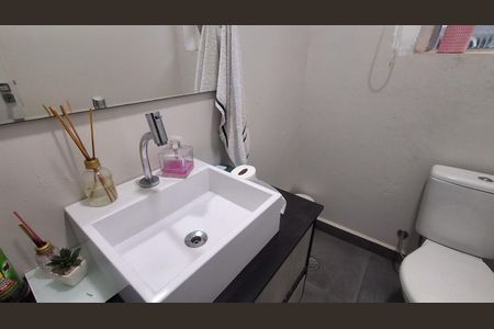 Casa para alugar com 174m², 4 quartos e 2 vagas Casa para alugar com 174m², 4 quartos e 2 vagasBanheiro Social