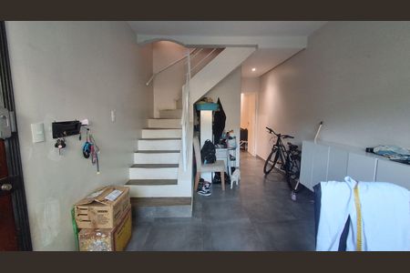 Sala de casa para alugar com 4 quartos, 174m² em Vila Helena, São Bernardo do Campo