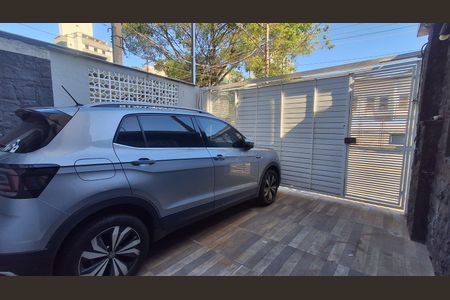 Garagem de casa para alugar com 4 quartos, 174m² em Vila Helena, São Bernardo do Campo
