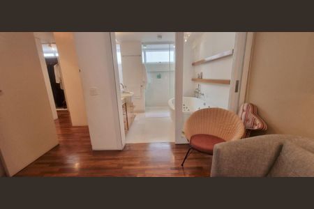 Apartamento à venda com 3 quartos, 245m² em Cerqueira César, São Paulo