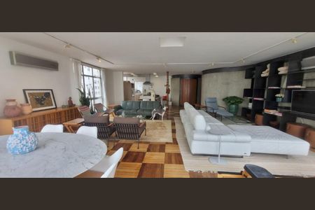 Apartamento à venda com 3 quartos, 245m² em Cerqueira César, São Paulo