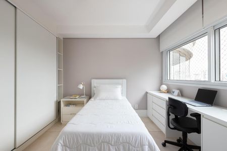 Apartamento à venda com 235m², 4 quartos e 4 vagas