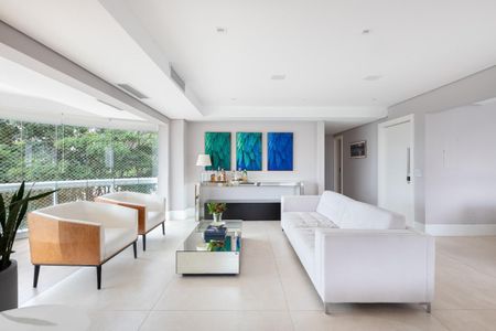 Apartamento à venda com 235m², 4 quartos e 4 vagas