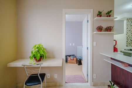 Sala de apartamento à venda com 2 quartos, 34m² em Jardim Peri Peri, São Paulo