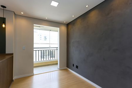 sala  de apartamento para alugar com 2 quartos, 43m² em Jardim Tres Irmaos, Taboão da Serra