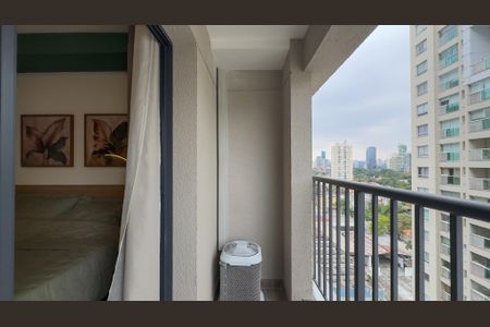Sacada de kitnet/studio para alugar com 1 quarto, 25m² em Vila Cordeiro, São Paulo