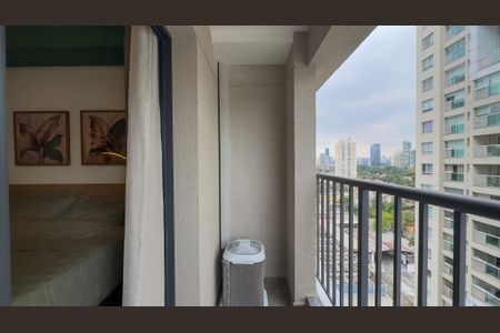 Sacada de kitnet/studio para alugar com 1 quarto, 25m² em Vila Cordeiro, São Paulo