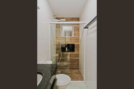 Banheiro de apartamento para alugar com 2 quartos, 32m² em Carandiru, São Paulo