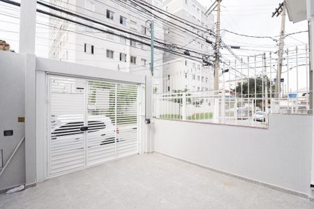 Casa para alugar com 110m², 2 quartos e 1 vaga Casa para alugar com 110m², 2 quartos e 1 vagaGaragem