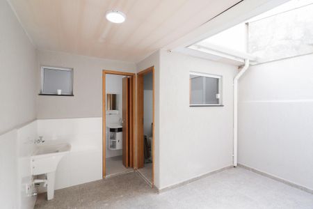 Casa para alugar com 110m², 2 quartos e 1 vaga Casa para alugar com 110m², 2 quartos e 1 vagaÁrea de Serviço e Banheiro de Serviço