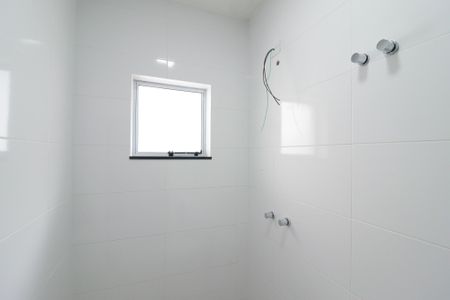 Casa para alugar com 110m², 2 quartos e 1 vaga Casa para alugar com 110m², 2 quartos e 1 vagaBanheiro
