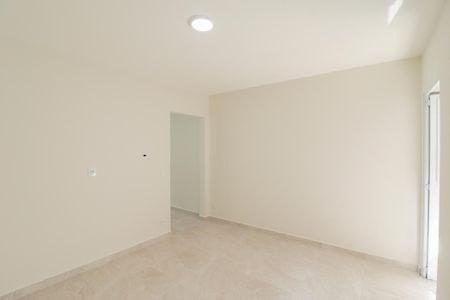 Casa para alugar com 110m², 2 quartos e 1 vaga Casa para alugar com 110m², 2 quartos e 1 vagaCozinha
