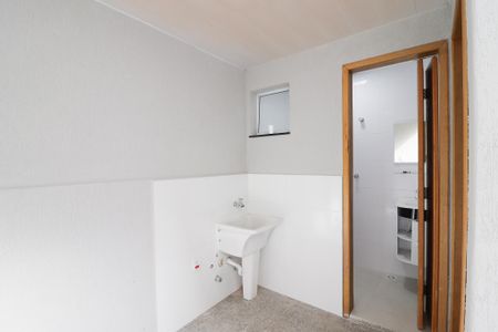 Área de Serviço e Banheiro de Serviço de casa para alugar com 2 quartos, 110m² em Santana, São Paulo