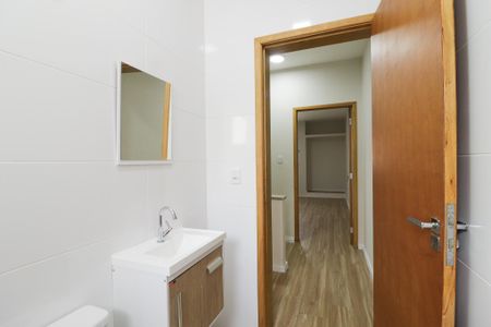 Casa para alugar com 110m², 2 quartos e 1 vaga Casa para alugar com 110m², 2 quartos e 1 vagaBanheiro