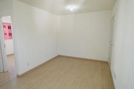 Sala de apartamento para alugar com 2 quartos, 55m² em Campo Grande, Rio de Janeiro