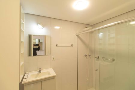 Apartamento para alugar com 45m², 1 quarto e 1 vaga Apartamento para alugar com 45m², 1 quarto e 1 vagaBanheiro