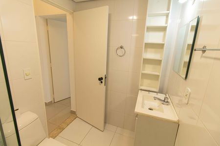 Apartamento para alugar com 45m², 1 quarto e 1 vaga Apartamento para alugar com 45m², 1 quarto e 1 vagaBanheiro
