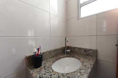 Apartamento à venda com 60m², 2 quartos e 1 vaga Apartamento à venda com 60m², 2 quartos e 1 vagaBanheiro Suíte