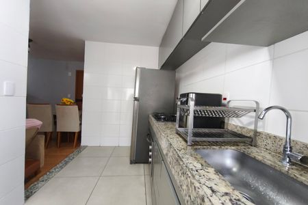 Apartamento à venda com 60m², 2 quartos e 1 vaga Apartamento à venda com 60m², 2 quartos e 1 vagaCozinha