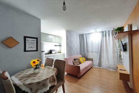Apartamento à venda com 60m², 2 quartos e 1 vaga Apartamento à venda com 60m², 2 quartos e 1 vagaSala