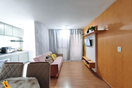 Apartamento à venda com 60m², 2 quartos e 1 vaga Apartamento à venda com 60m², 2 quartos e 1 vagaSala