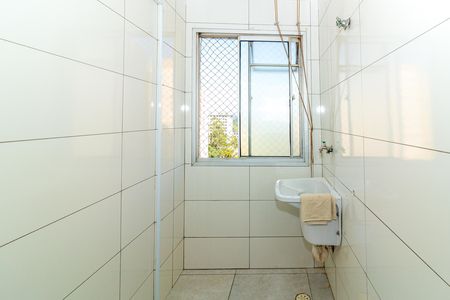 Apartamento para alugar com 50m², 2 quartos e 1 vaga Apartamento para alugar com 50m², 2 quartos e 1 vagaCozinha e Área de Serviço