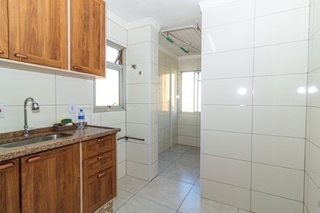 Apartamento para alugar com 50m², 2 quartos e 1 vaga Apartamento para alugar com 50m², 2 quartos e 1 vagaCozinha e Área de Serviço