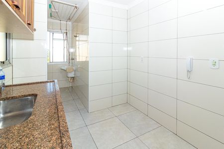 Apartamento para alugar com 50m², 2 quartos e 1 vaga Apartamento para alugar com 50m², 2 quartos e 1 vagaCozinha e Área de Serviço