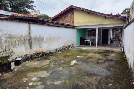 Casa para alugar com 130m², 2 quartos e 5 vagas