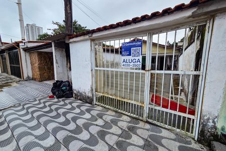 Casa para alugar com 130m², 2 quartos e 5 vagas Casa para alugar com 130m², 2 quartos e 5 vagasFachada