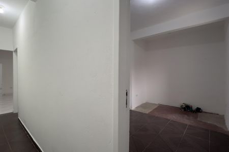 Casa para alugar com 70m², 3 quartos e sem vaga Casa para alugar com 70m², 3 quartos e sem vagaCorredor