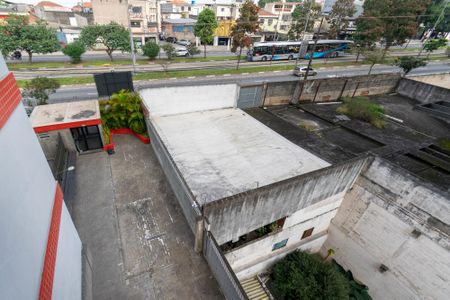 Apartamento à venda com 36m², 1 quarto e sem vaga Apartamento à venda com 36m², 1 quarto e sem vagaVista da Sacada