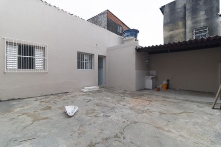 Quintal de casa para alugar com 1 quarto, 85m² em Vila Moraes, São Paulo