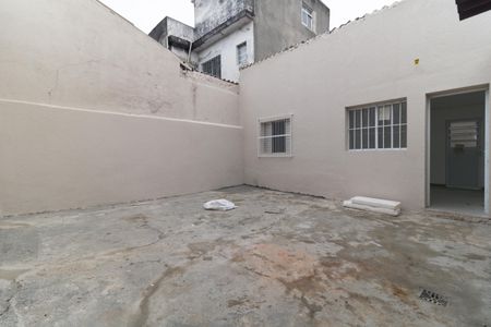 Quintal de casa para alugar com 1 quarto, 85m² em Vila Moraes, São Paulo
