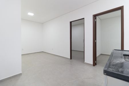 Cozinha  de casa para alugar com 2 quartos, 70m² em Vila Moraes, São Paulo