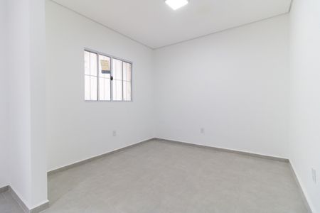 Casa para alugar com 2 quartos, 70m² em Vila Moraes, São Paulo