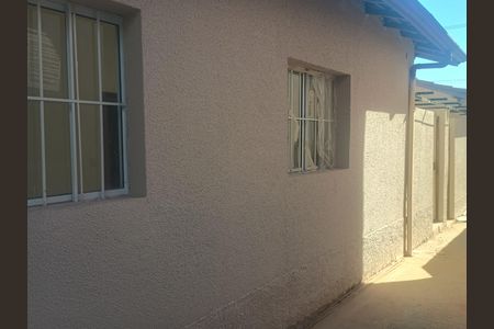 Área externa de casa para alugar com 2 quartos, 60m² em Vila Moraes, São Paulo