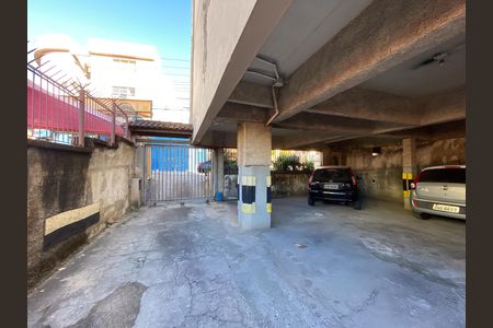 Apartamento à venda com 74m², 2 quartos e 1 vaga