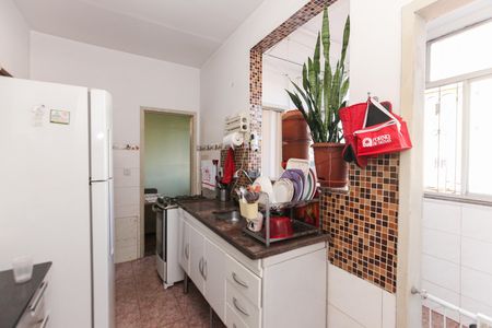 Apartamento à venda com 74m², 2 quartos e 1 vaga