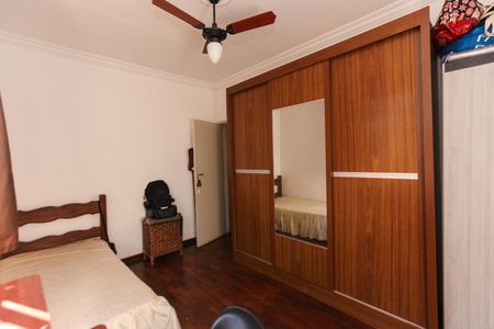 Apartamento à venda com 74m², 2 quartos e 1 vaga