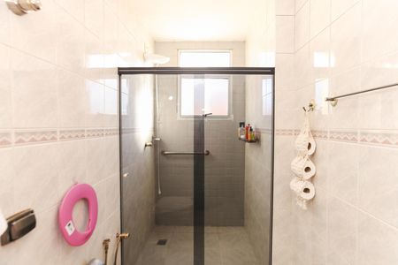 Apartamento à venda com 74m², 2 quartos e 1 vaga