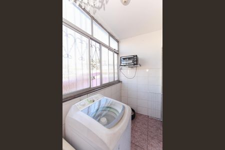 Apartamento à venda com 74m², 2 quartos e 1 vaga