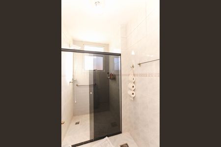 Apartamento à venda com 74m², 2 quartos e 1 vaga