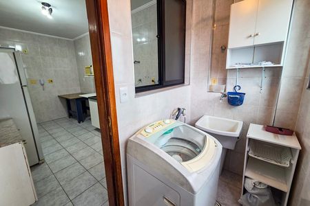 Área de Serviço de apartamento para alugar com 2 quartos, 77m² em Canto do Forte, Praia Grande