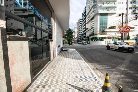 Apartamento para alugar com 78m², 2 quartos e 1 vaga Apartamento para alugar com 78m², 2 quartos e 1 vagaFachada