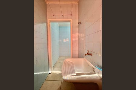 Cozinha e Área de Serviço de apartamento para alugar com 2 quartos, 75m² em Jardim Campos Elíseos, Campinas