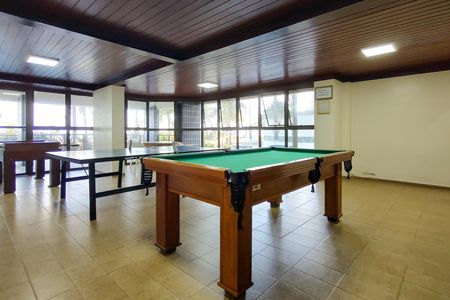 Apartamento para alugar com 93m², 3 quartos e 1 vaga Apartamento para alugar com 93m², 3 quartos e 1 vagaSalão de Jogos