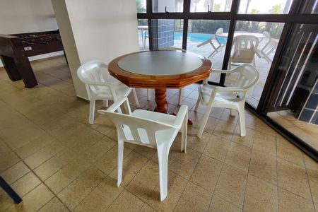 Apartamento para alugar com 93m², 3 quartos e 1 vaga Apartamento para alugar com 93m², 3 quartos e 1 vagaÁrea comum - Piscina