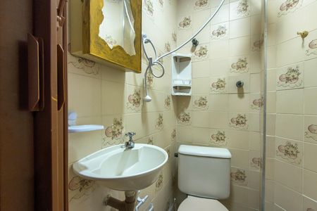 Apartamento para alugar com 93m², 3 quartos e 1 vaga Apartamento para alugar com 93m², 3 quartos e 1 vagaBanheiro da Suíte 1