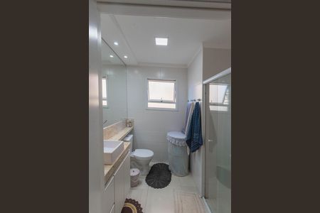 Apartamento à venda com 52m², 2 quartos e 1 vaga Apartamento à venda com 52m², 2 quartos e 1 vagaBanheiro